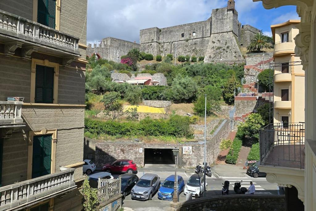 ラ・スペツィアTra Mare E Castelloアパートメント エクステリア 写真
